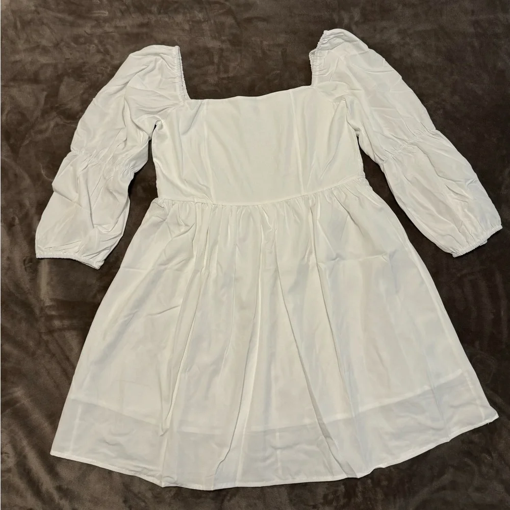 White Puff Sleeve Mini Dress - Picture 2 of 4